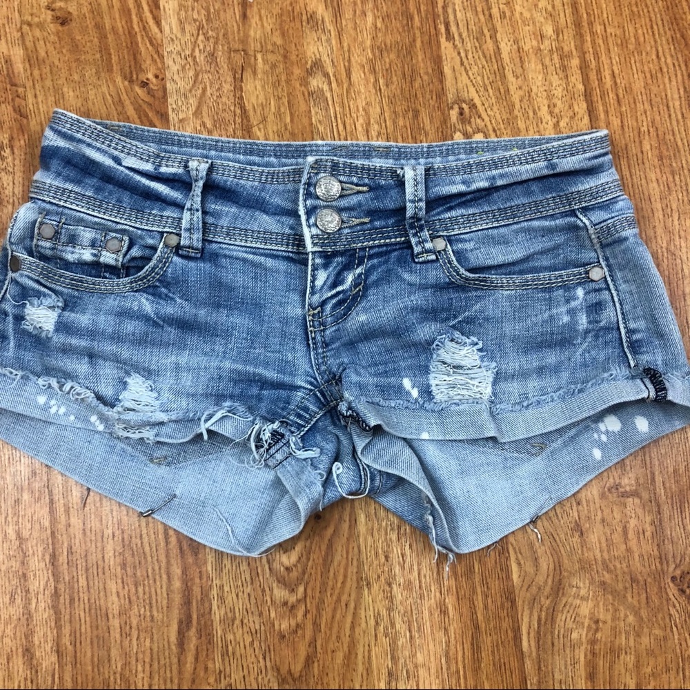 Distressed light wash Jean Shorts